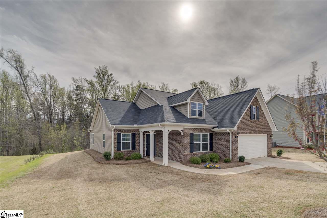 Property image 1 at 264 Autumn Glen Drive, Spartanburg, SC 29303