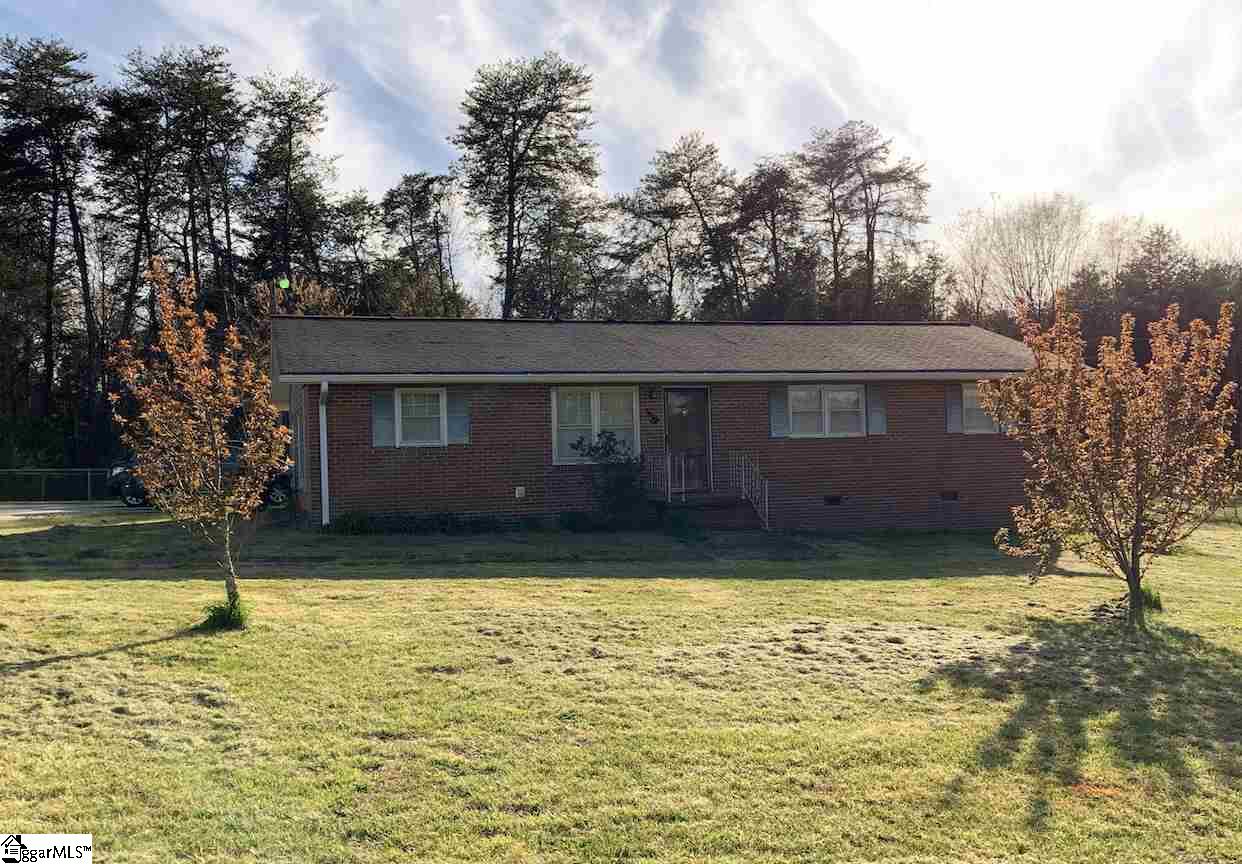 Property image 1 at 339 Lakeview Drive, Liberty, SC 29657