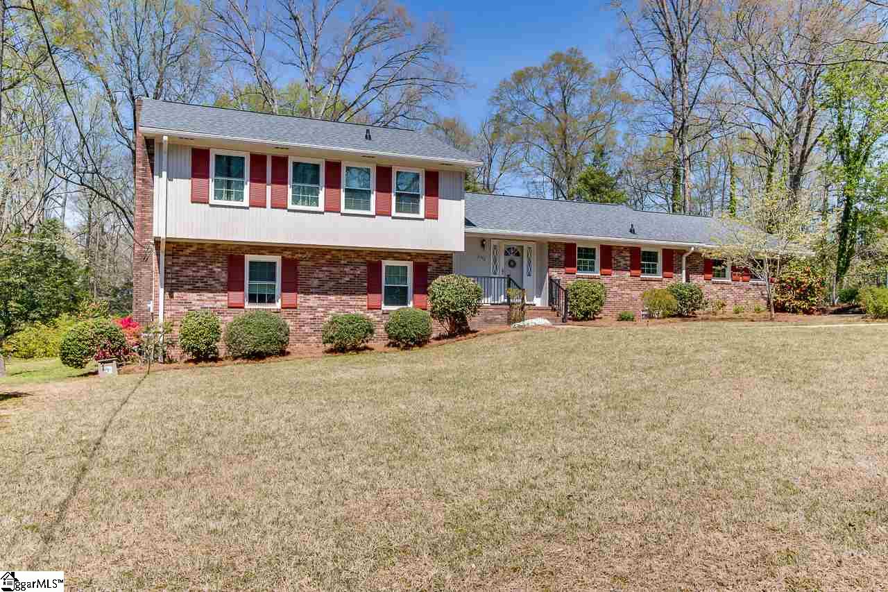 Property image 1 at 202 Dellrose Circle, Taylors, SC 29687-3806