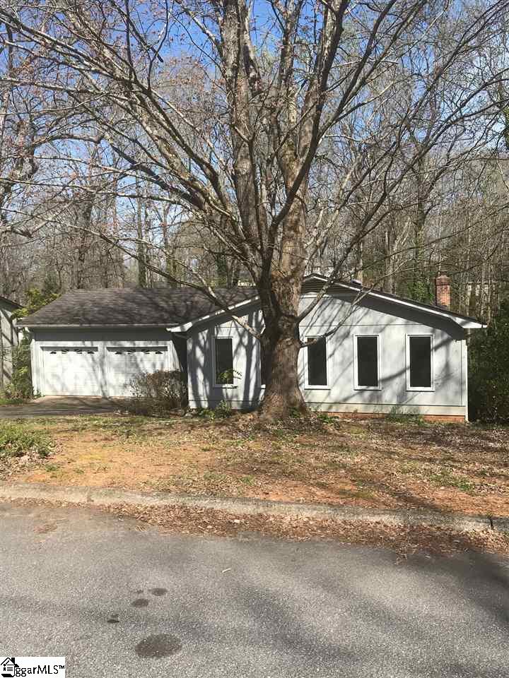 Property image 1 at 18 E Indian Trail, Taylors, SC 29687