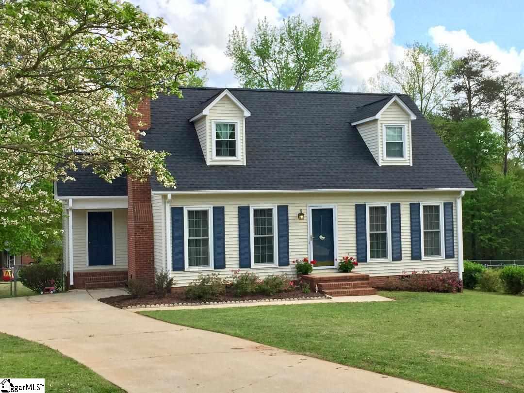 Property image 1 at 14 E Mill Court, Taylors, SC 29687