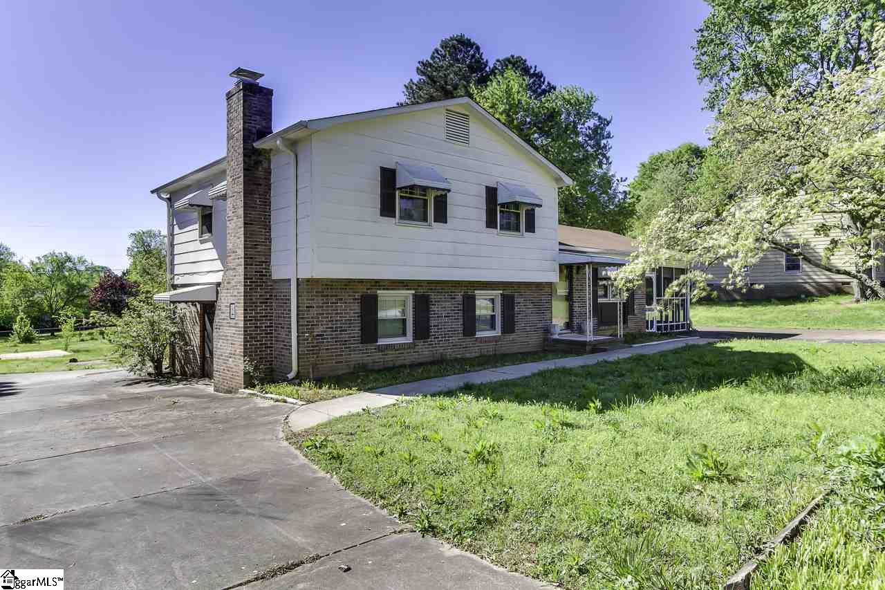 Property image 1 at 6 Woodbend Court, Mauldin, SC 29662