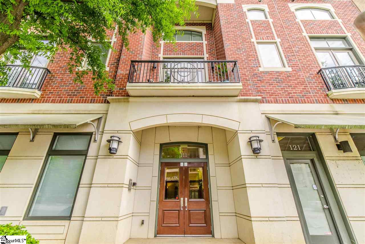 Property image 1 at 111 E McBee Avenue, Greenville, SC 29601