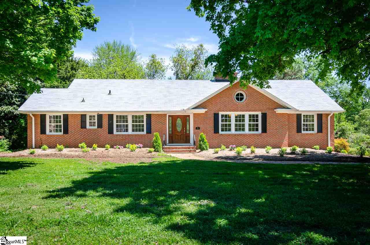 Property image 1 at 5 Ivy Trail, Greenville, SC 29615