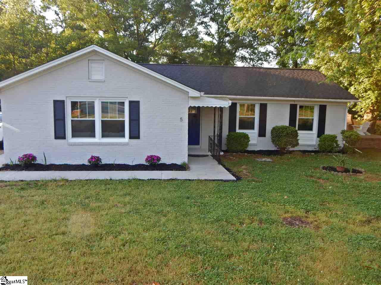 Property image 1 at 5 Gavin Place, Taylors, SC 29687