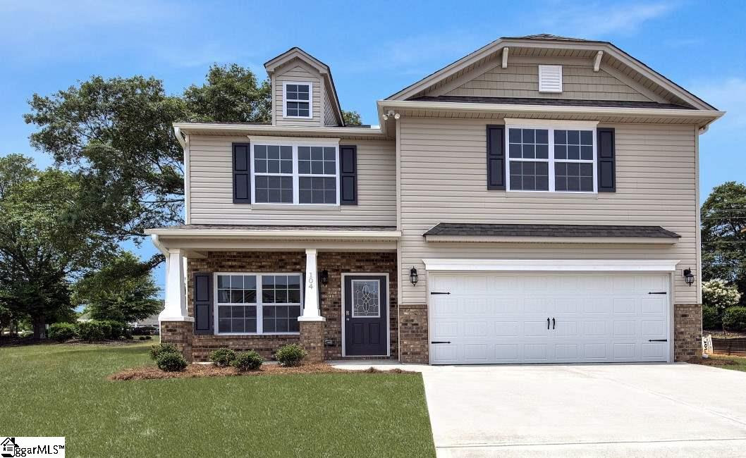 Property image 1 at 210 Addlestone Circle, Fountain Inn, SC 29644