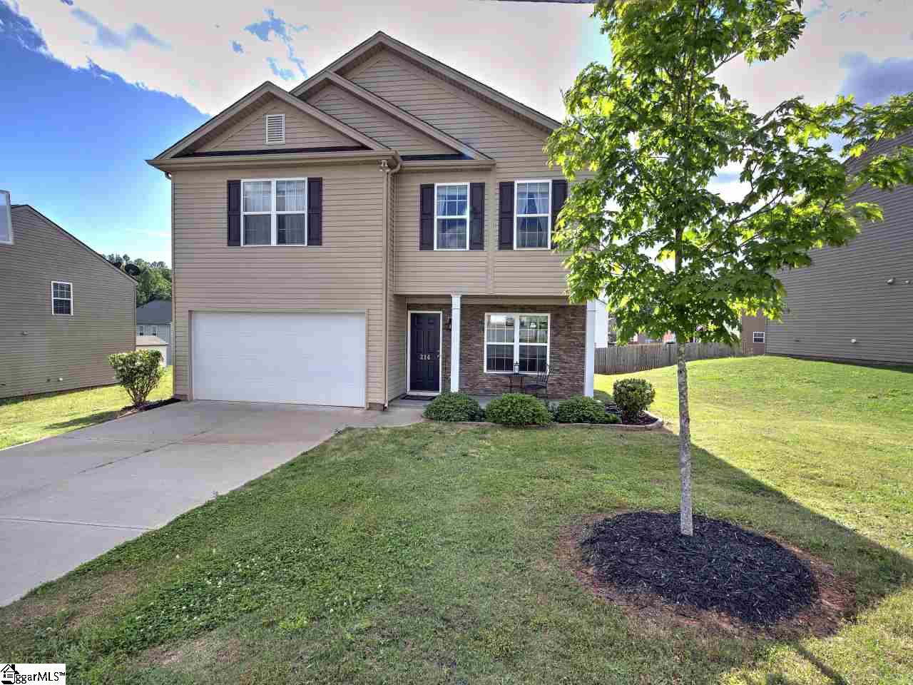 Property image 1 at 214 Pomegranate Lane, Wellford, SC 29385