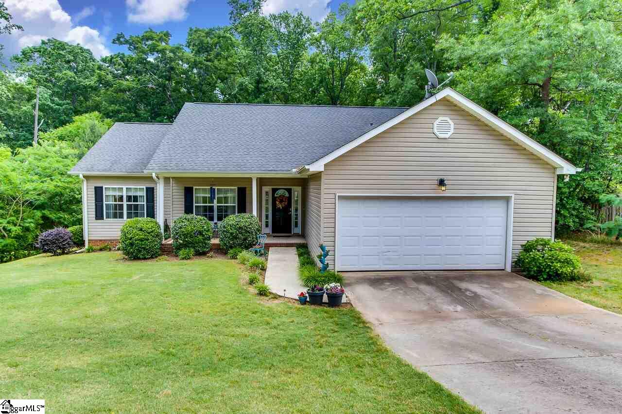 Property image 1 at 102 Cascade Drive, Greer, SC 29651