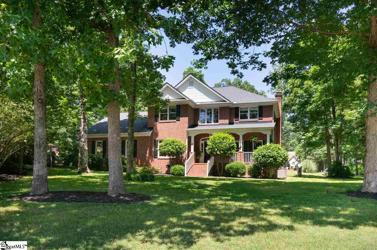 Property image 1 at 10 Clearwater Court, Taylors, SC 29687