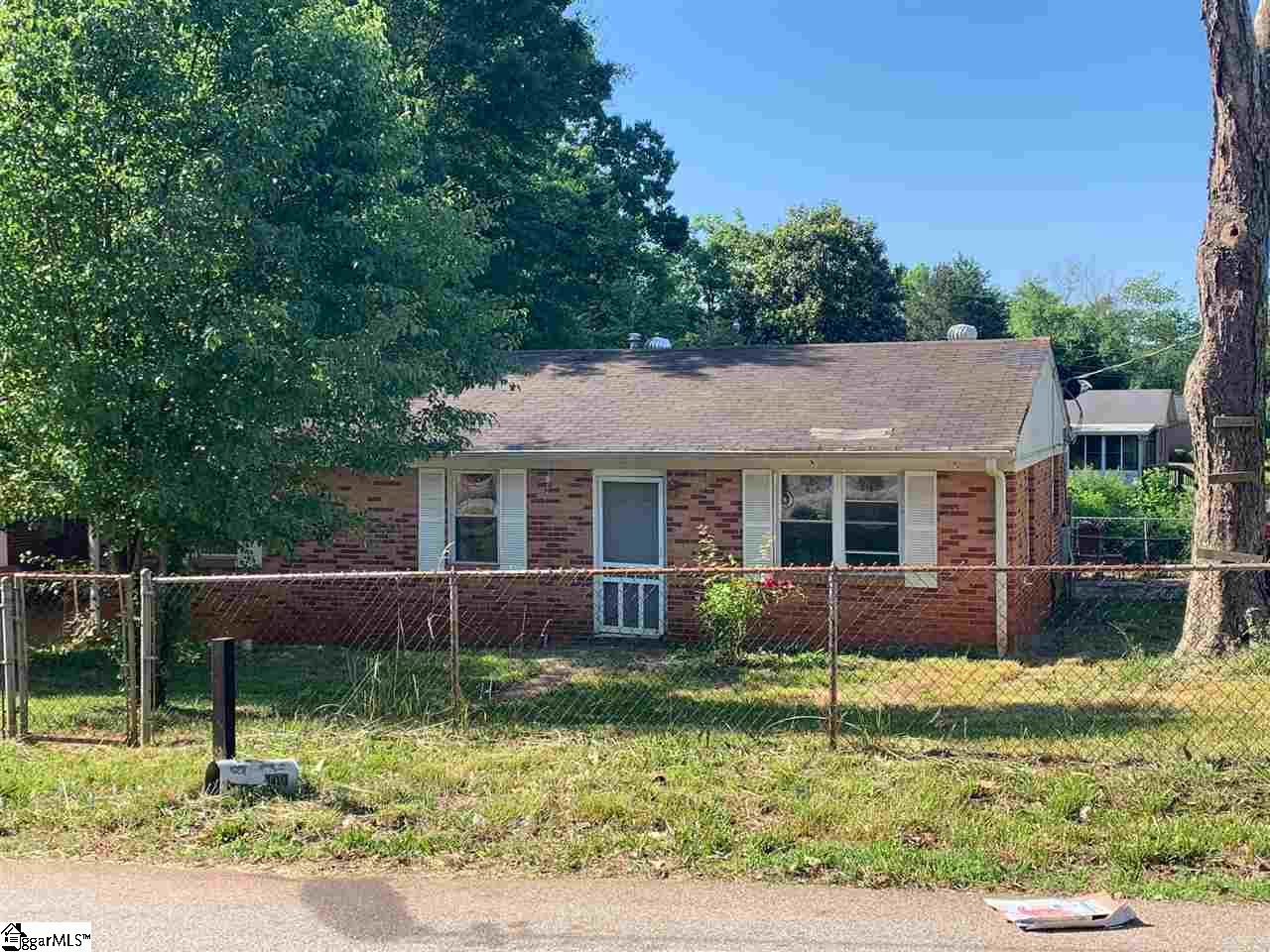 Property image 1 at 109 Blossom Drive, Greenville, SC 29605-4941