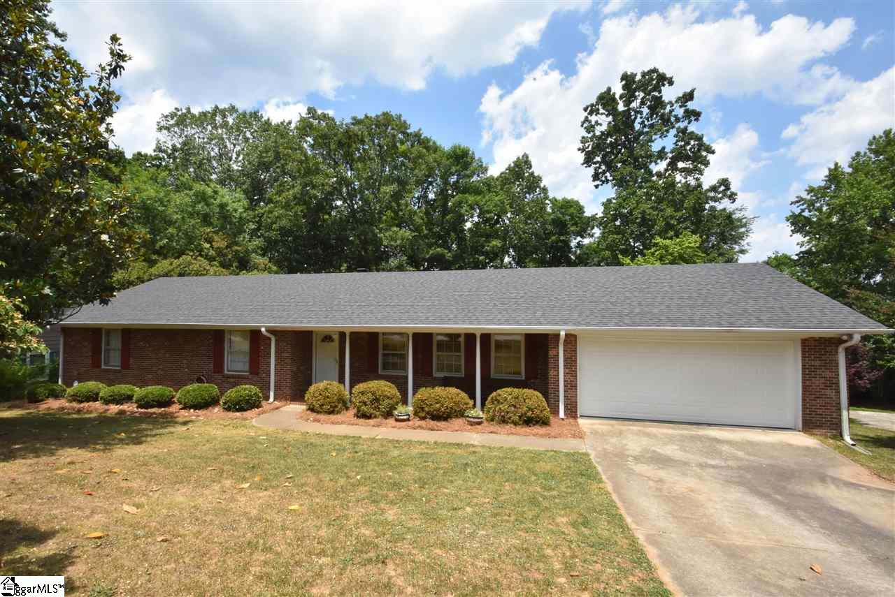 Property image 1 at 20 Dawnwood Drive, Greenville, SC 29615