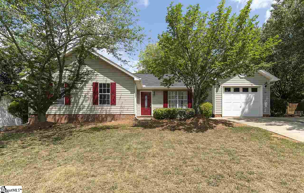 Property image 1 at 38 Michell Drive, Taylors, SC 29687