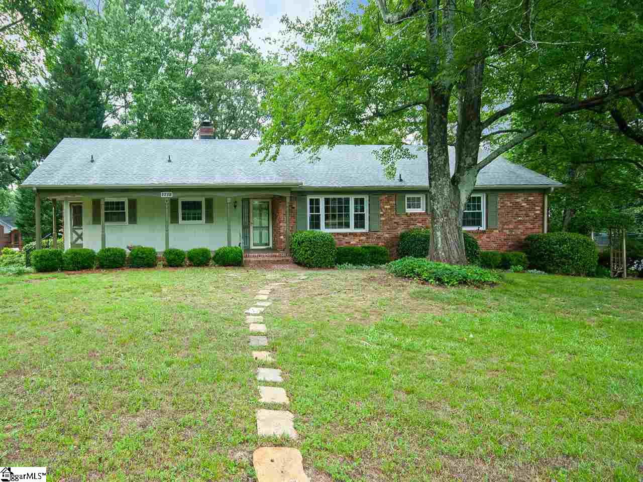 Property image 1 at 201 Sweetbriar Road, Greenville, SC 29615