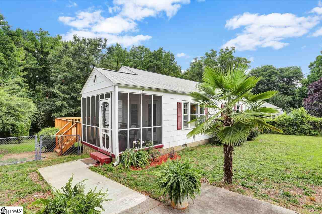 Property image 1 at 307 Pisgah Drive, Greenville, SC 29609