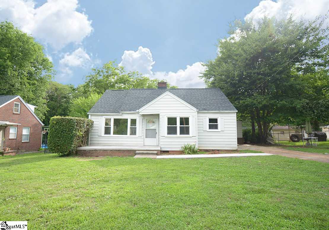 Property image 1 at 406 S Texas Avenue, Greenville, SC 29611-5619