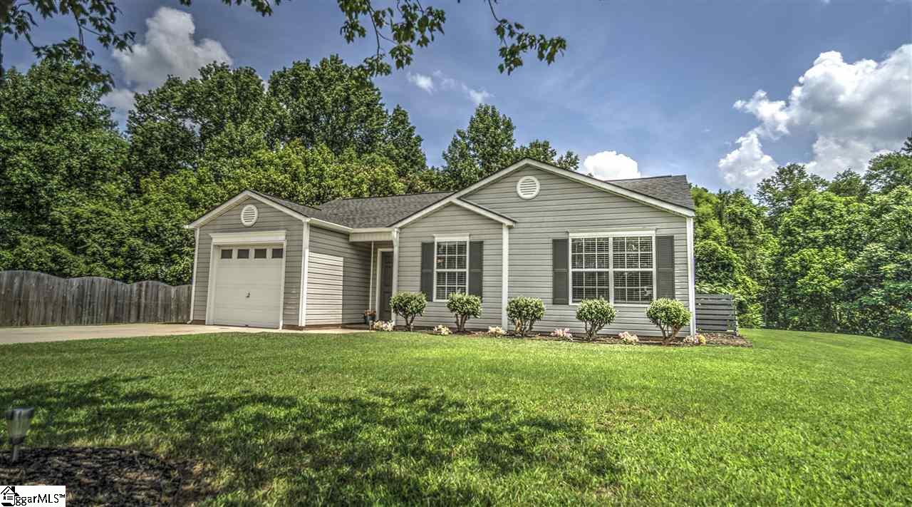 Property image 1 at 8 Alewine Court, Taylors, SC 29687