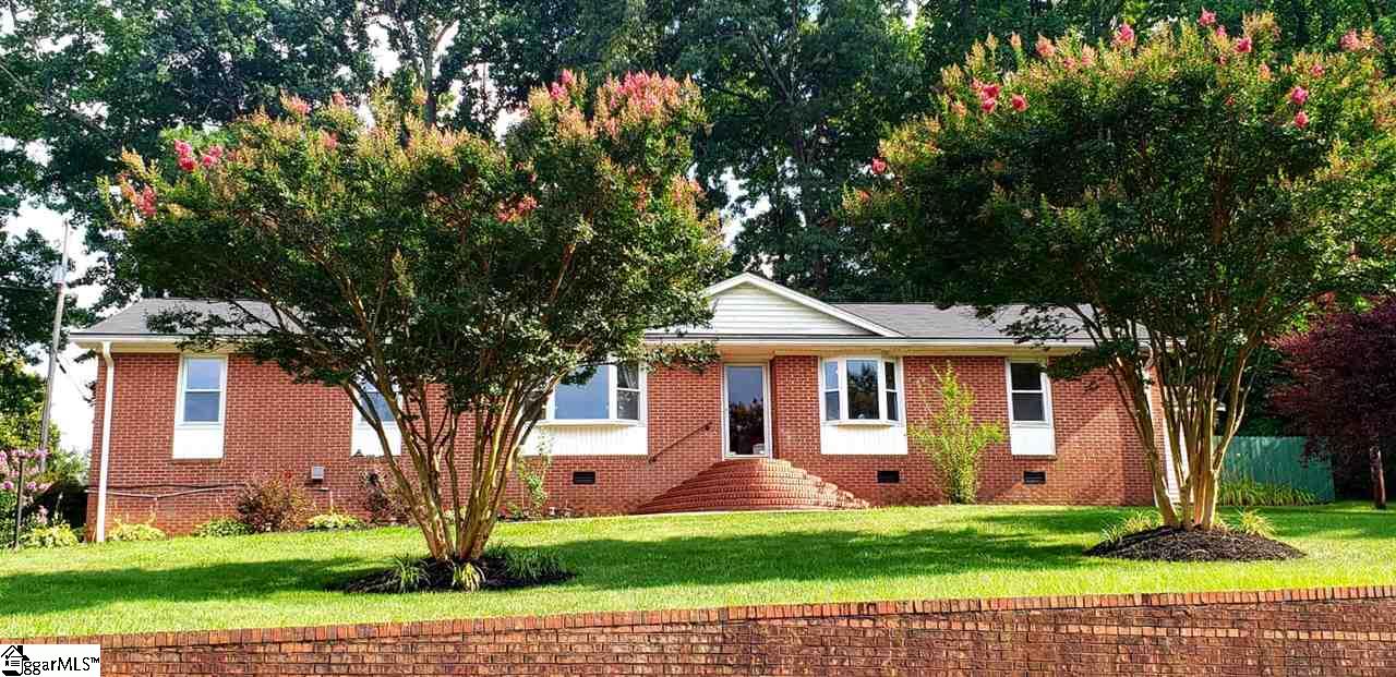 Property image 1 at 3210 E North Street, Greenville, SC 29615