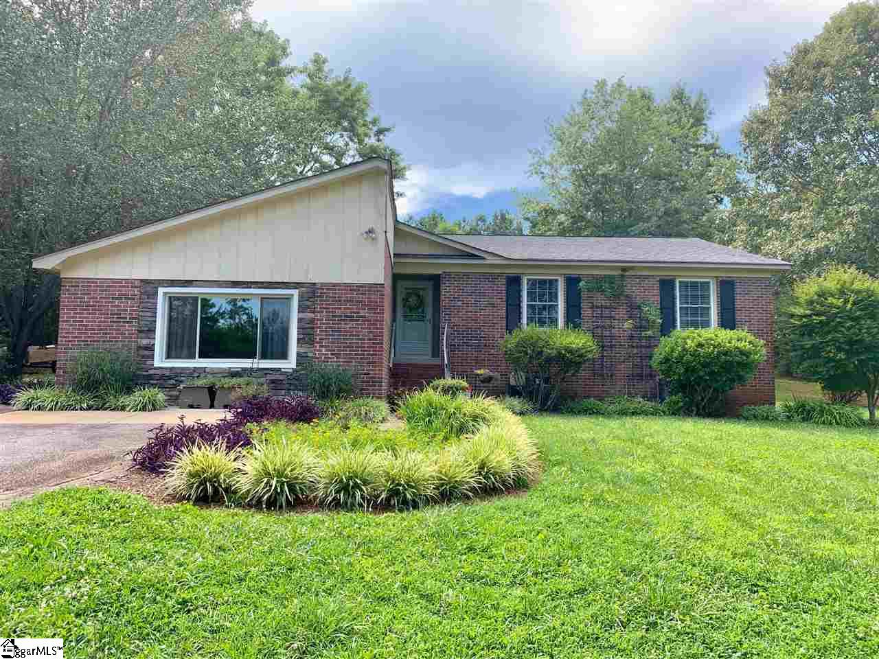 Property image 1 at 175 Huntington Drive, Liberty, SC 29657