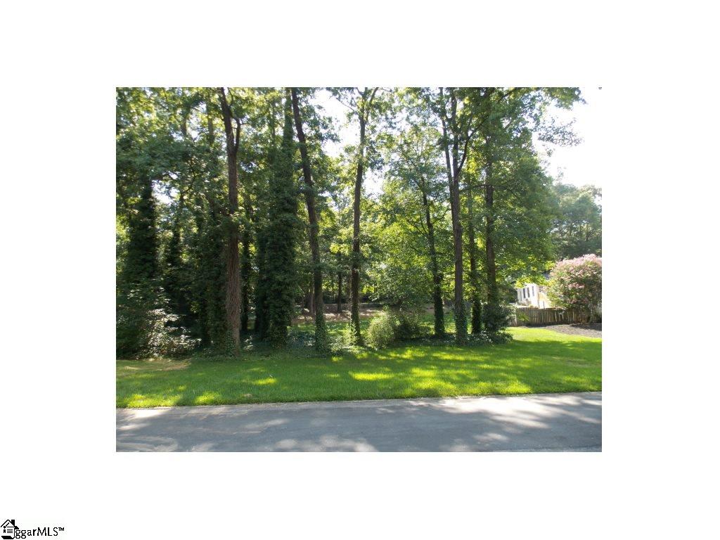 Property image 1 at 202 Crepe Myrtle Court, Greenville, SC 29607