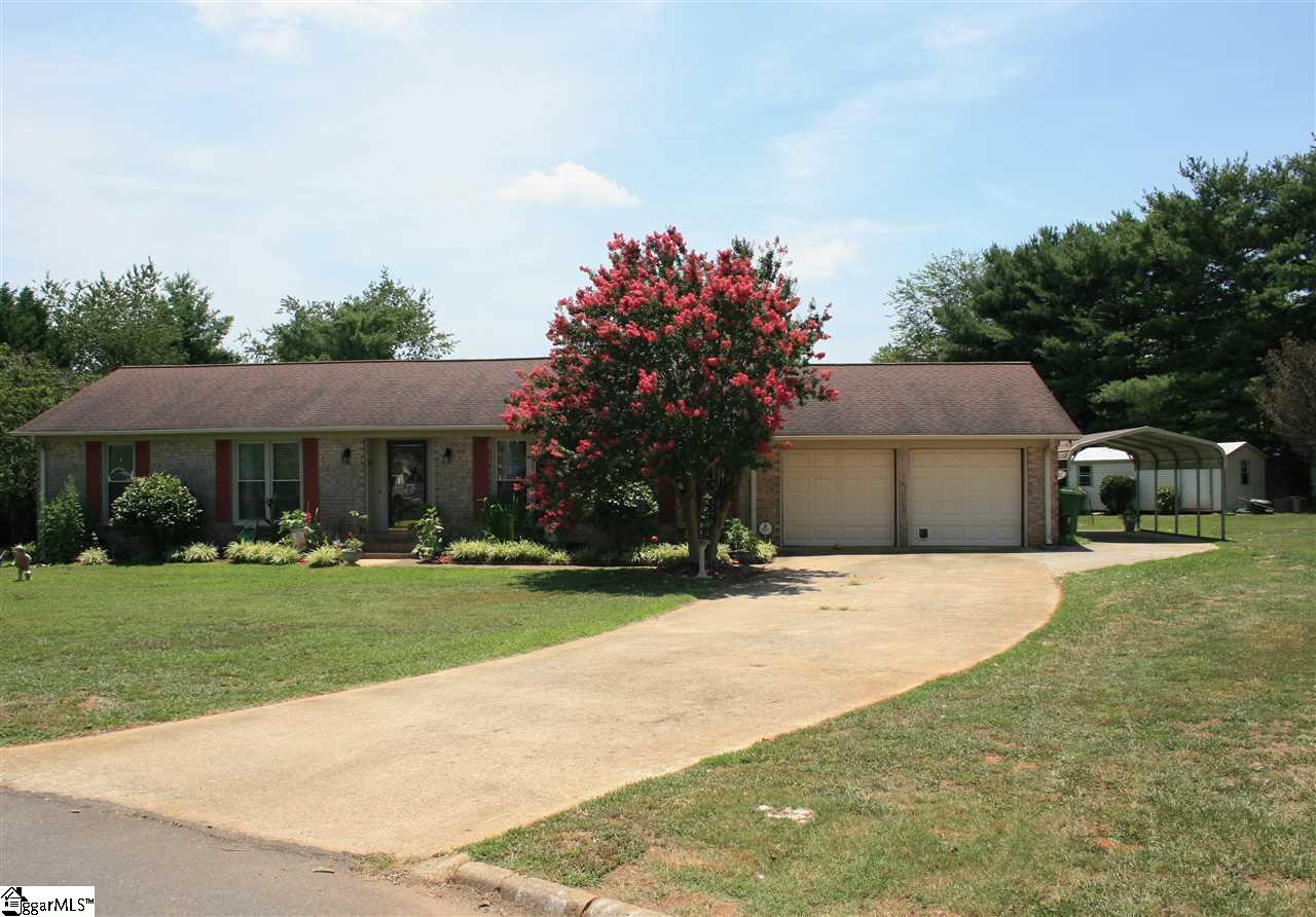 Property image 1 at 9 Millcrest Way, Mauldin, SC 29662