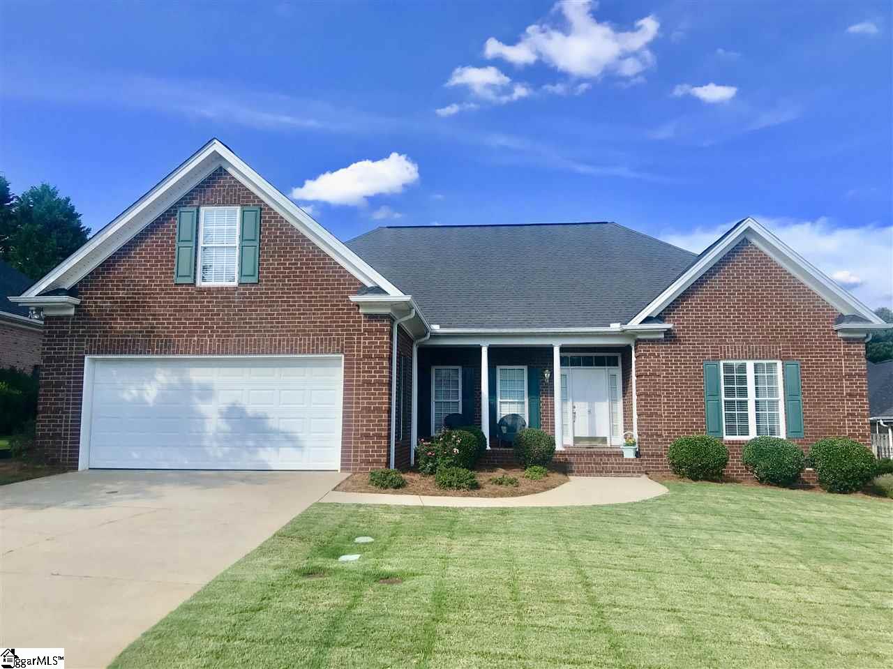 Property image 1 at 8 Audrey Lane, Greenville, SC 29615