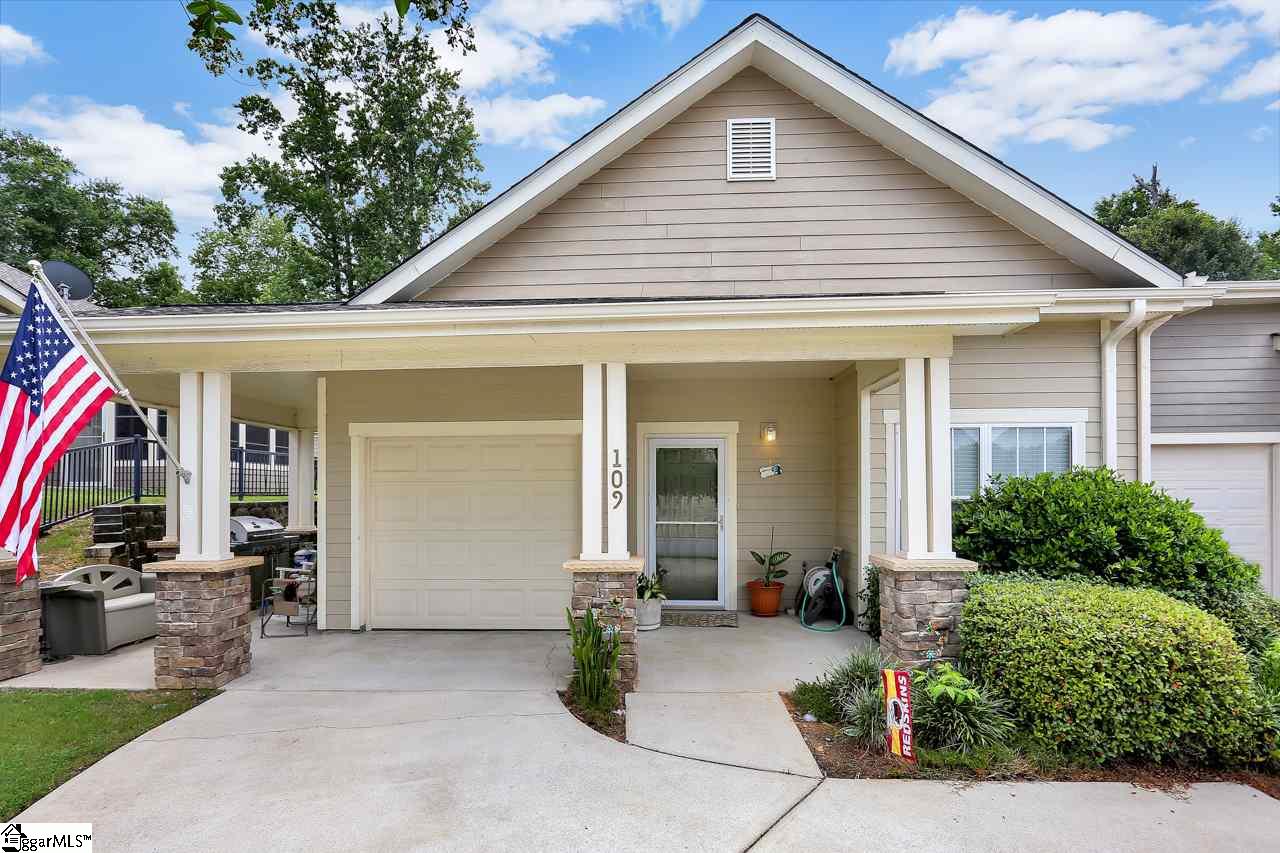 Property image 1 at 109 Rusty Brook Road, Taylors, SC 29687