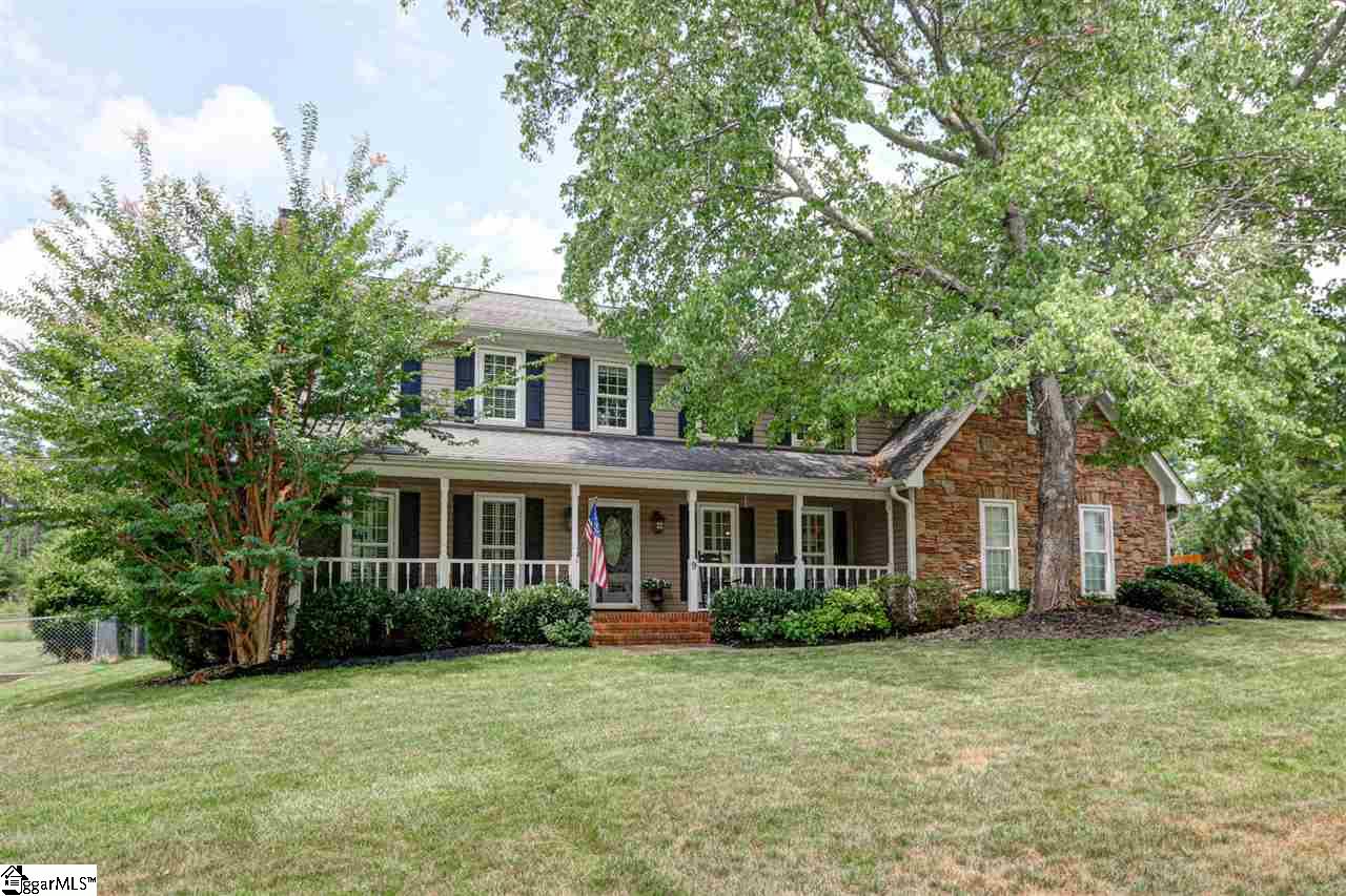 Property image 1 at 9 STATEN Lane, Taylors, SC 29687
