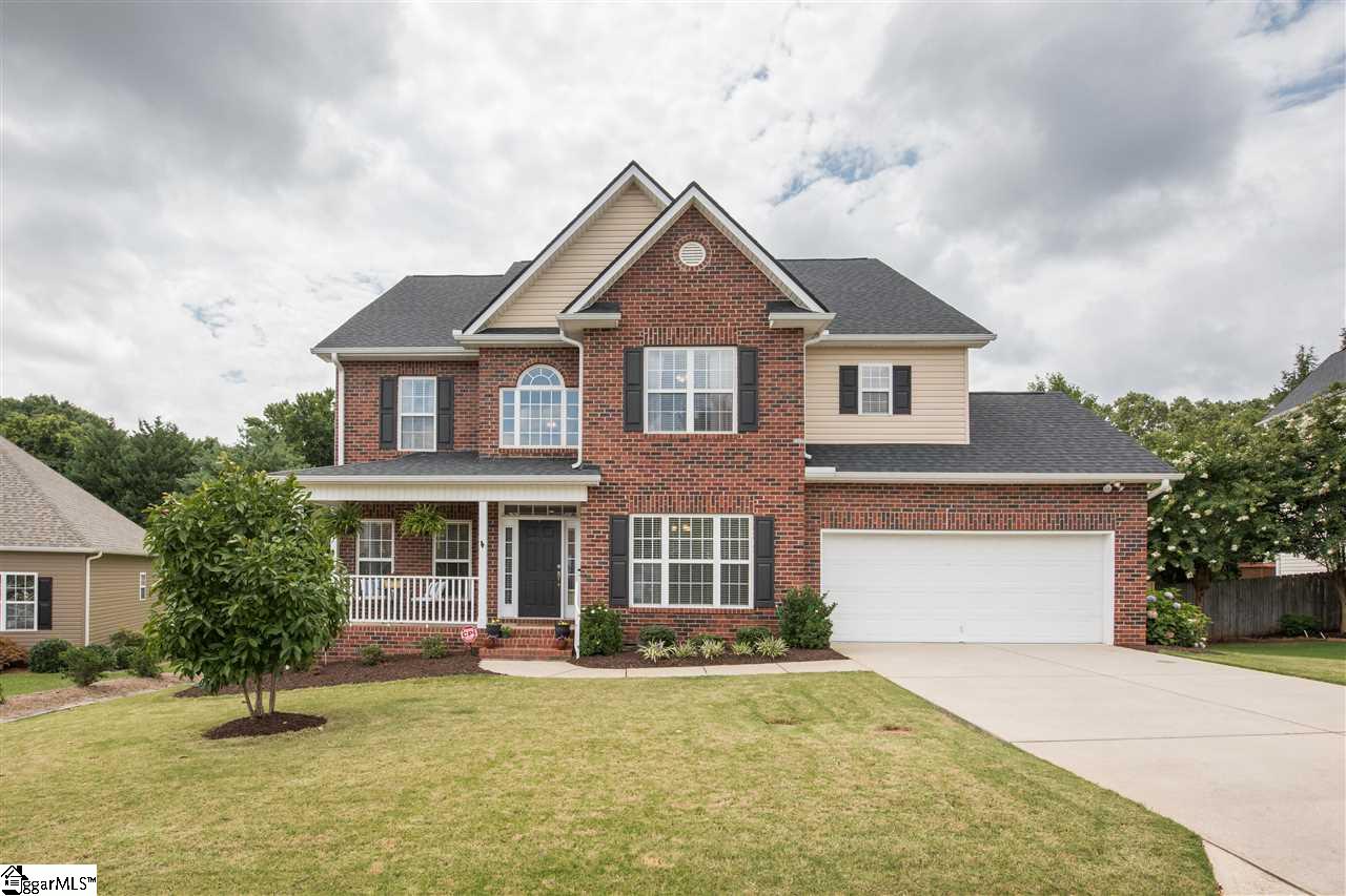 Property image 1 at 106 W Spindletree Way, Greer, SC 29650