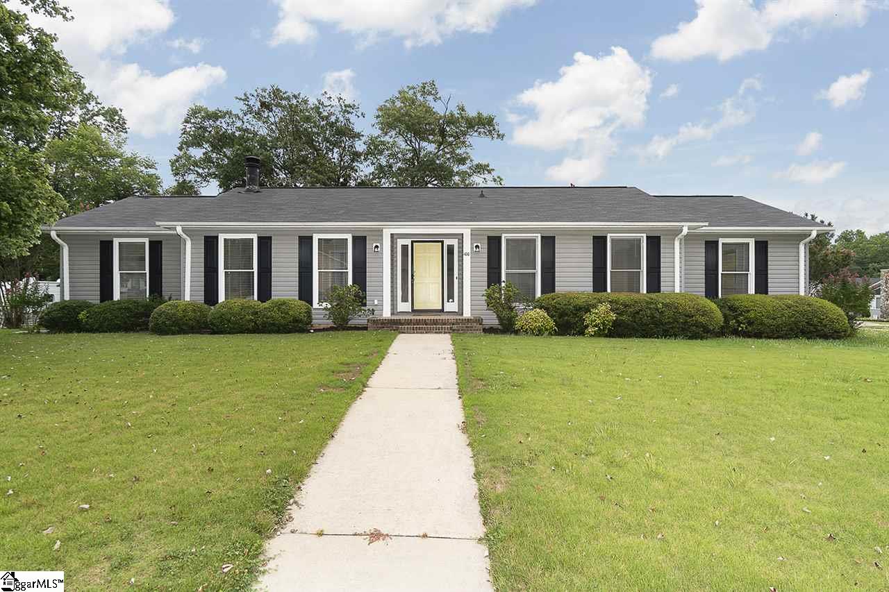 Property image 1 at 100 Stonehenge Court, Taylors, SC 29687