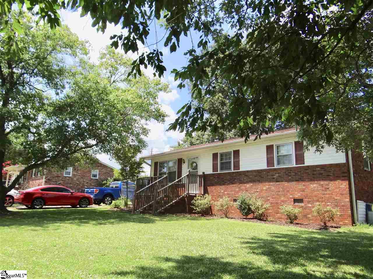 Property image 1 at 141 Idlewood Circle, Spartanburg, SC 29307