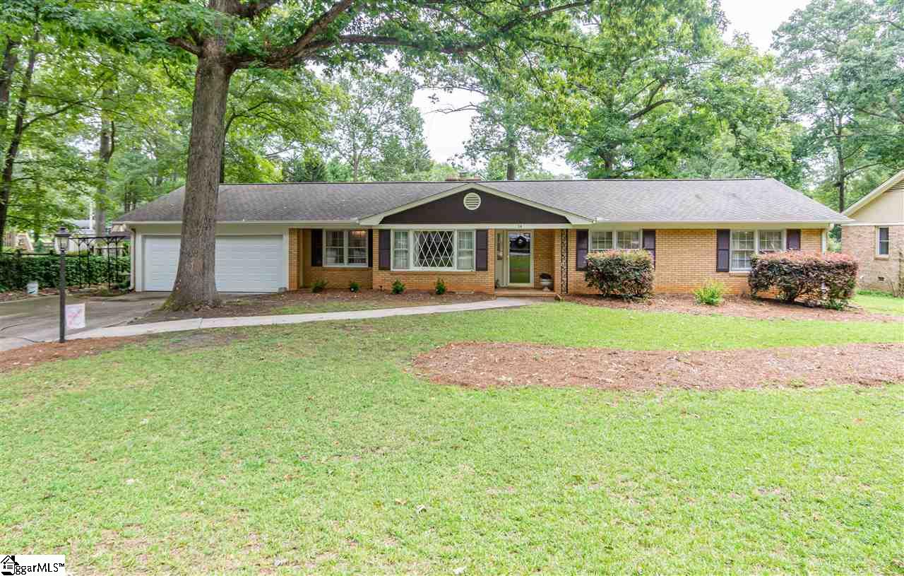 Property image 1 at 14 Kimberly Lane, Taylors, SC 29687