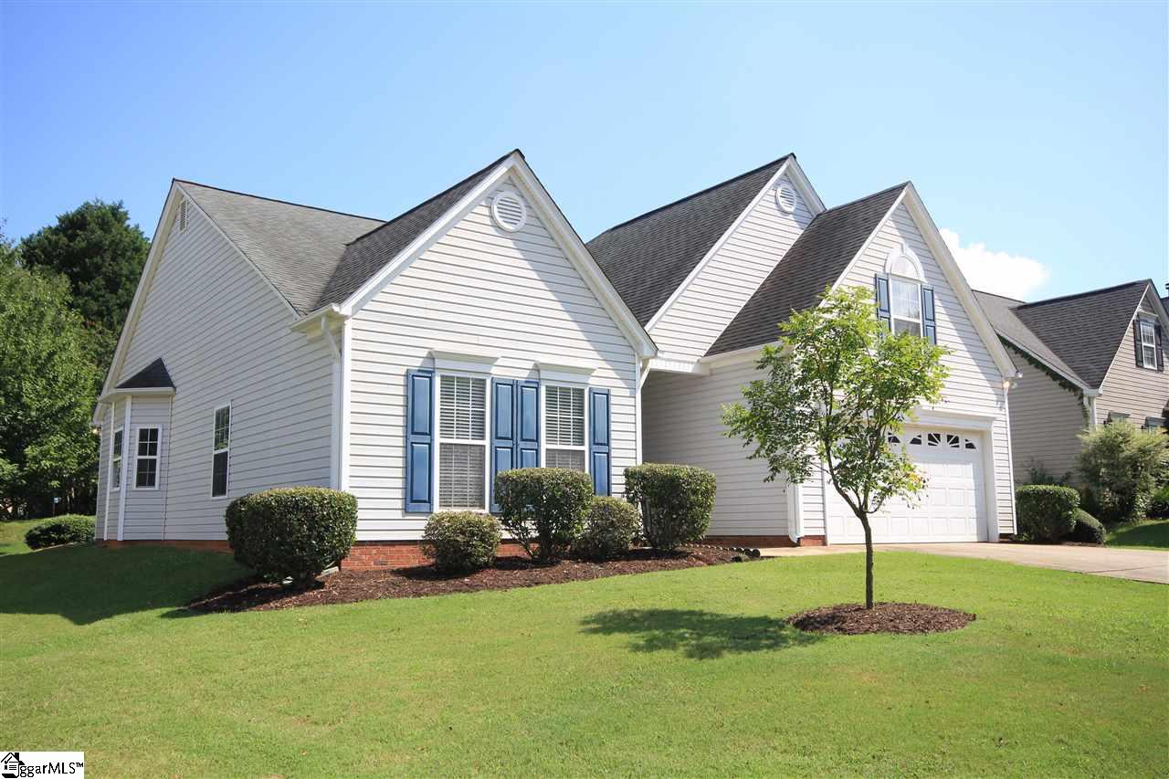 Property image 1 at 122 Lantana Court, Simpsonville, SC 29681