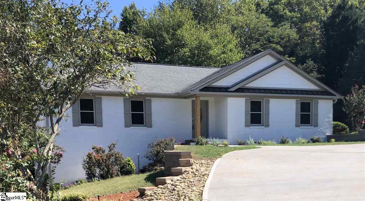 Property image 1 at 207 Sheffield Road, Greer, SC 29651