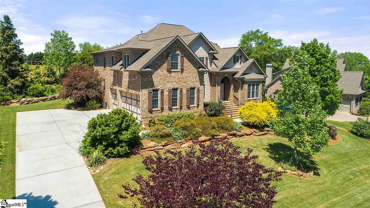 Property image 1 at 21 Kingsway Court, Greer, SC 29651