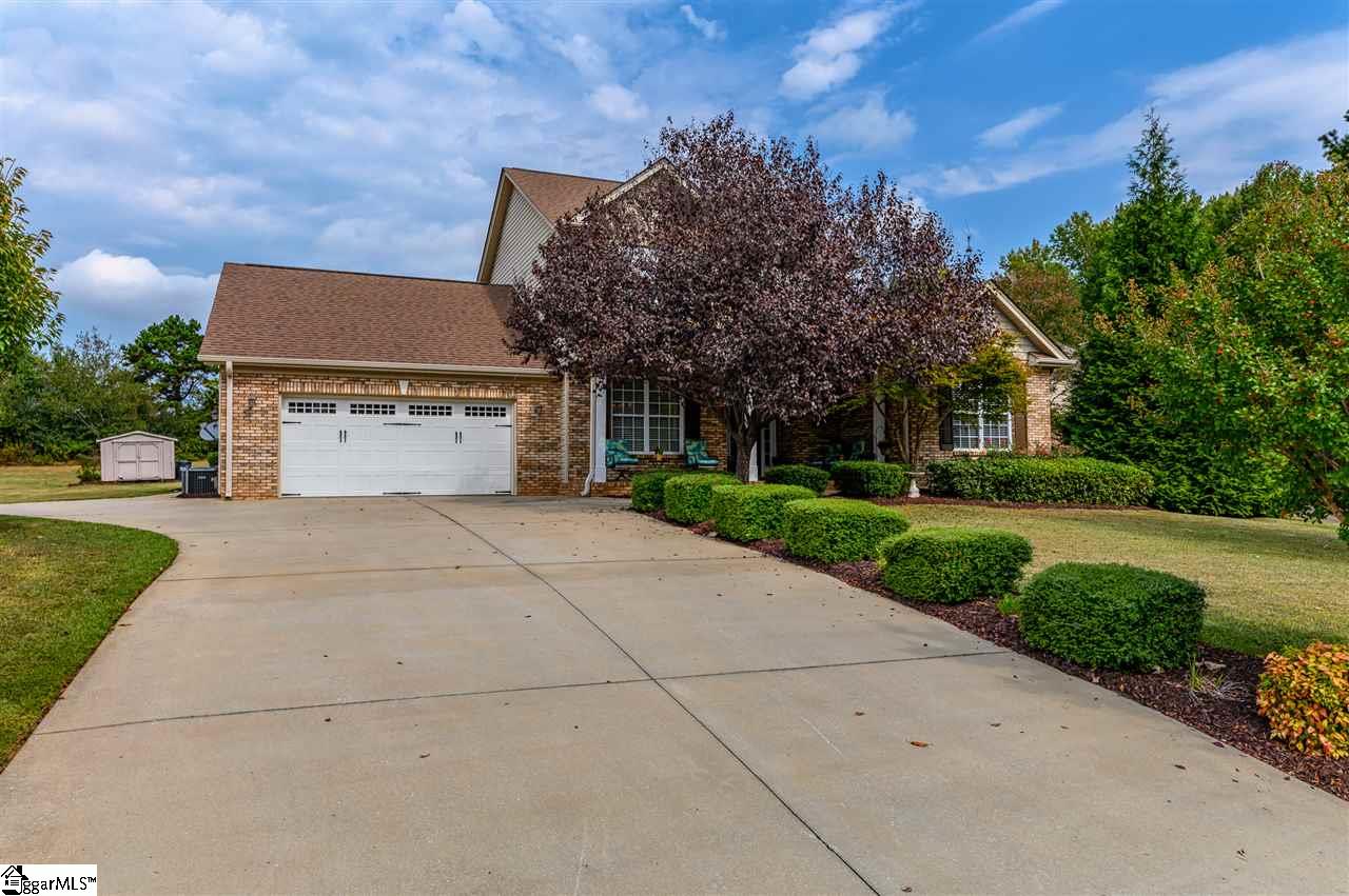 Property image 1 at 414 Mellow Way, Greer, SC 29651