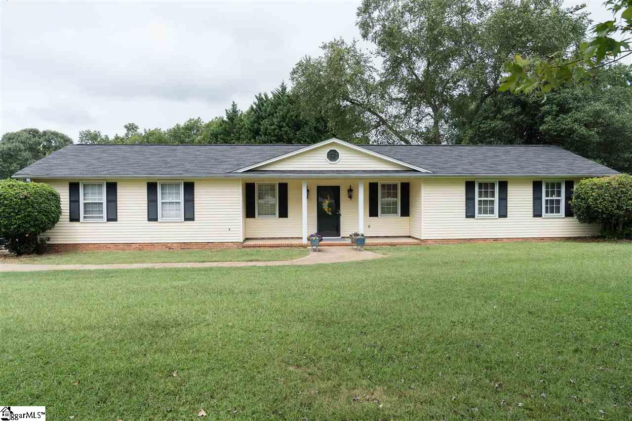 Property image 1 at 102 Wagon Wheel Drive, Simpsonville, SC 29681