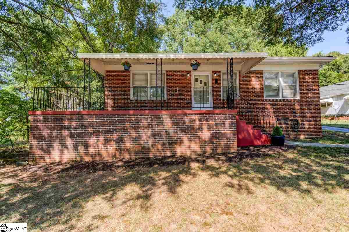 Property image 1 at 916 N Franklin Road, Greenville, SC 29617