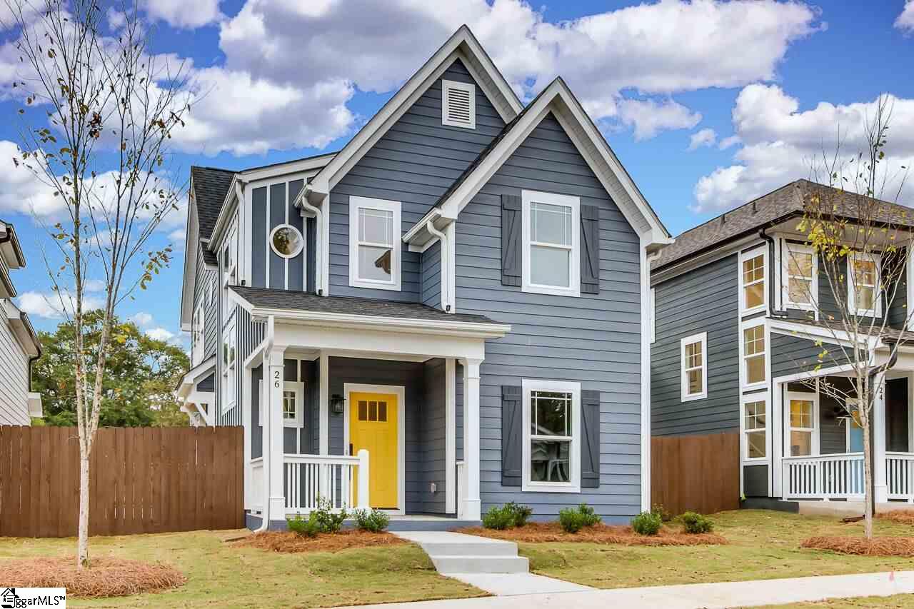 Property image 1 at 10 Ridge Knoll Circle, Greenville, SC 29607