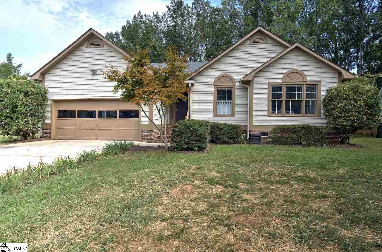 Property image 1 at 11 Berlander Court, Simpsonville, SC 29680