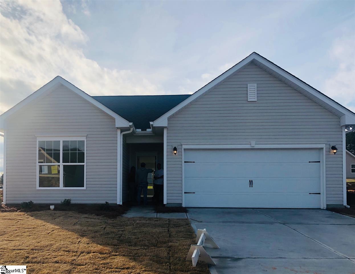 Property image 1 at 137 Broadleigh Court, Boiling Springs, SC 29316