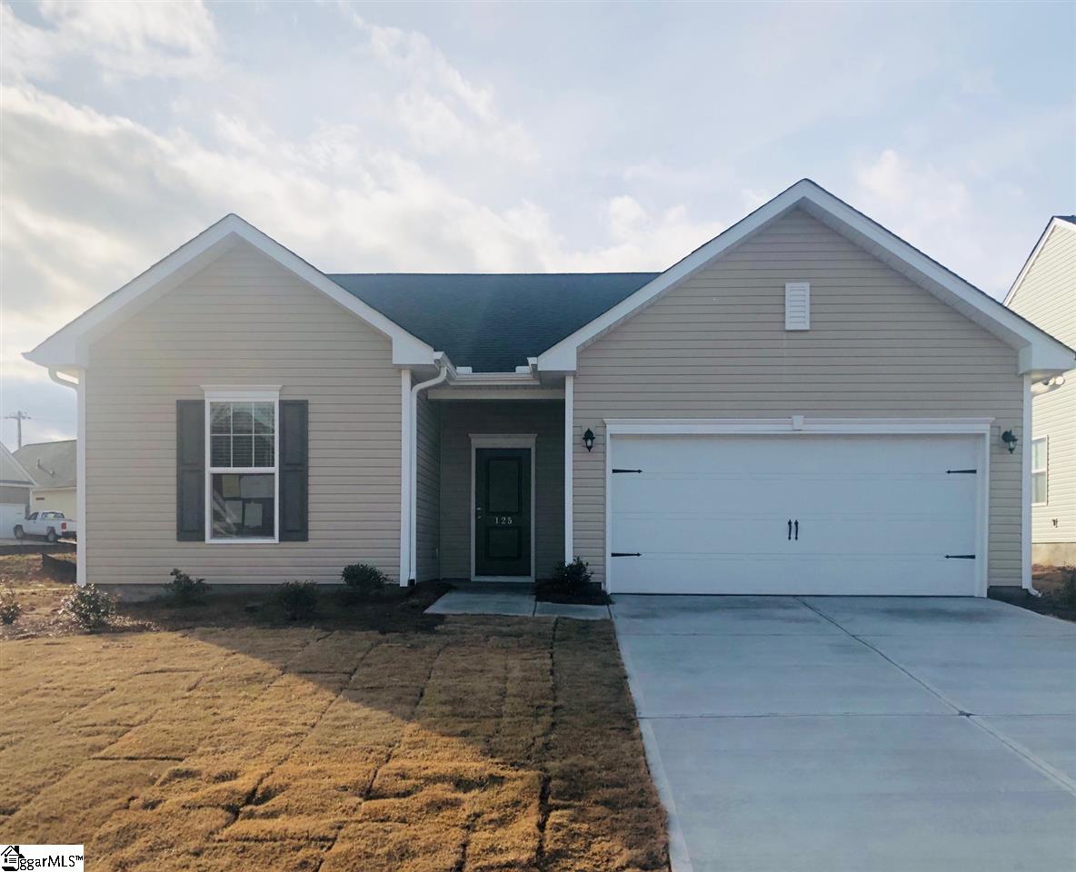 Property image 1 at 125 Broadleigh Court, Boiling Springs, SC 29316