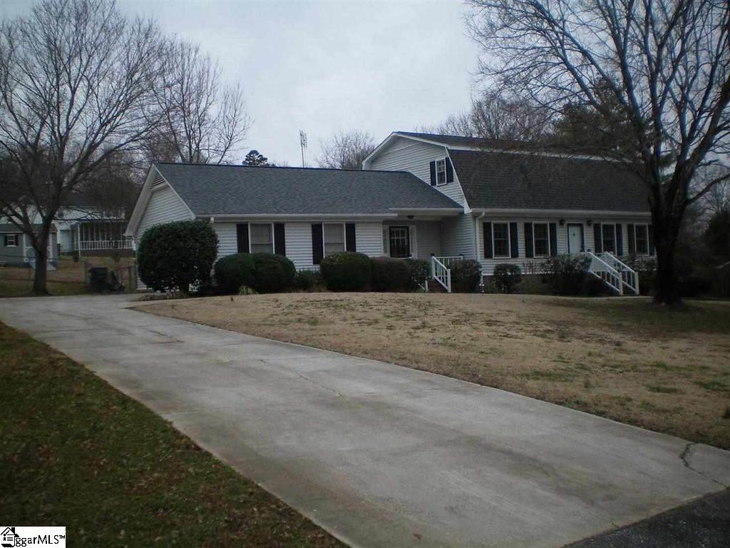 Property image 1 at 307 Timbrooke Way, Easley, SC 29642