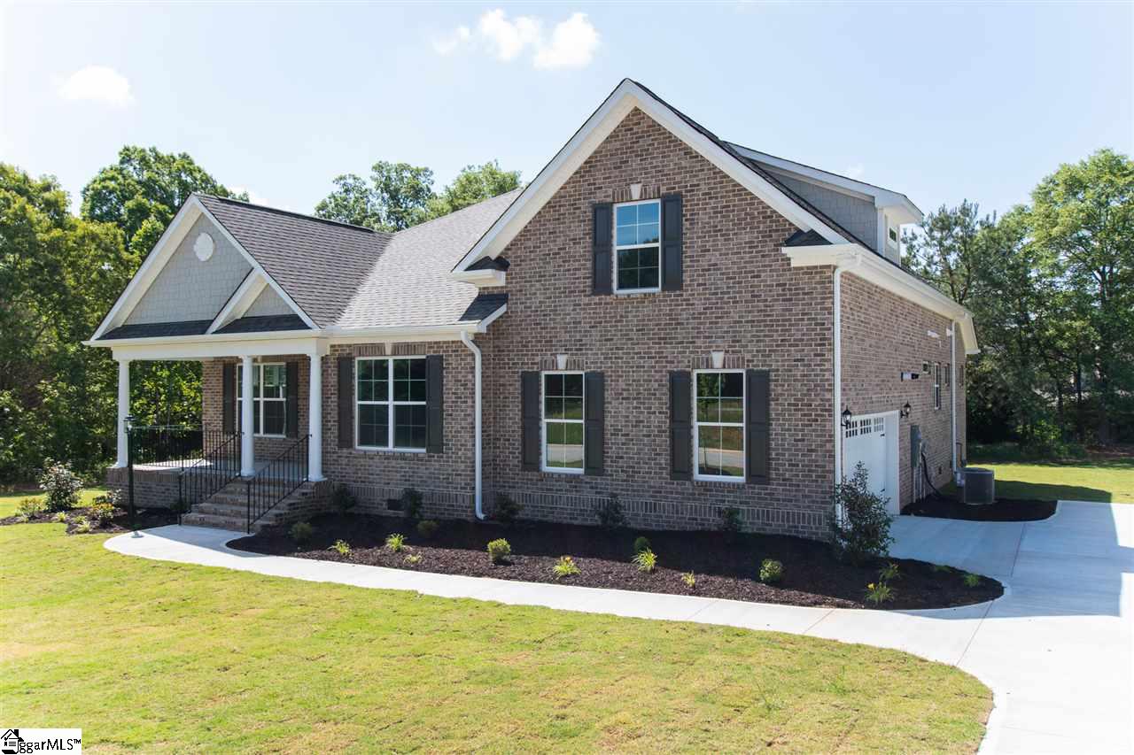 Property image 1 at 154 Enclave Drive, Greer, SC 29651