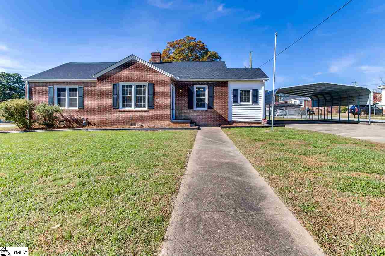 Property image 1 at 202 Duke Street, Greer, SC 29650