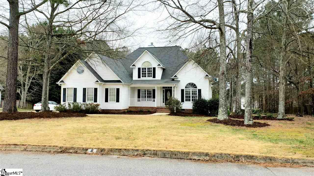 Property image 1 at 6 Lake Vista Court, Taylors, SC 29687