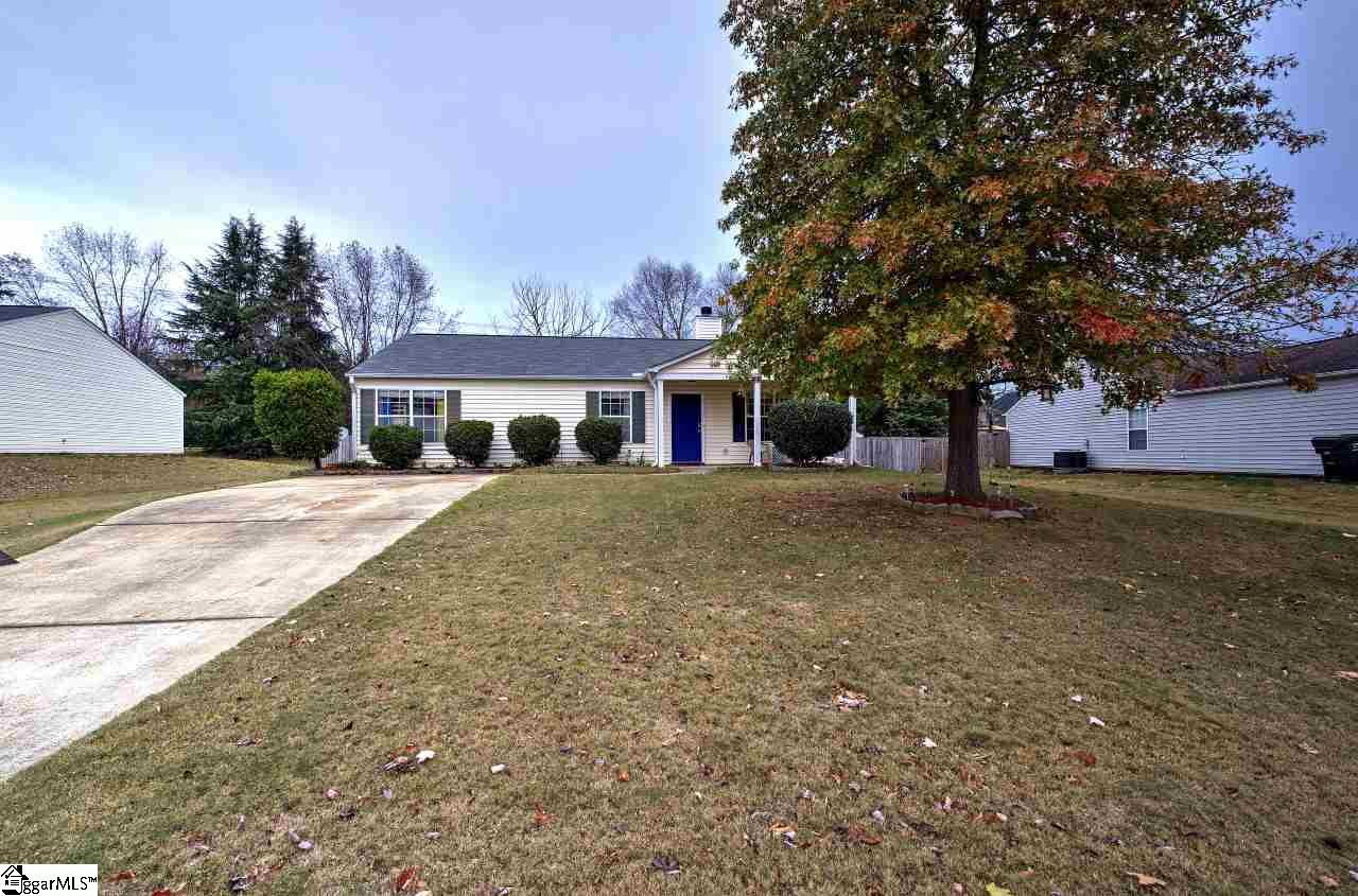 Property image 1 at 5 Glassglenn Drive, Simpsonville, SC 29681-6327