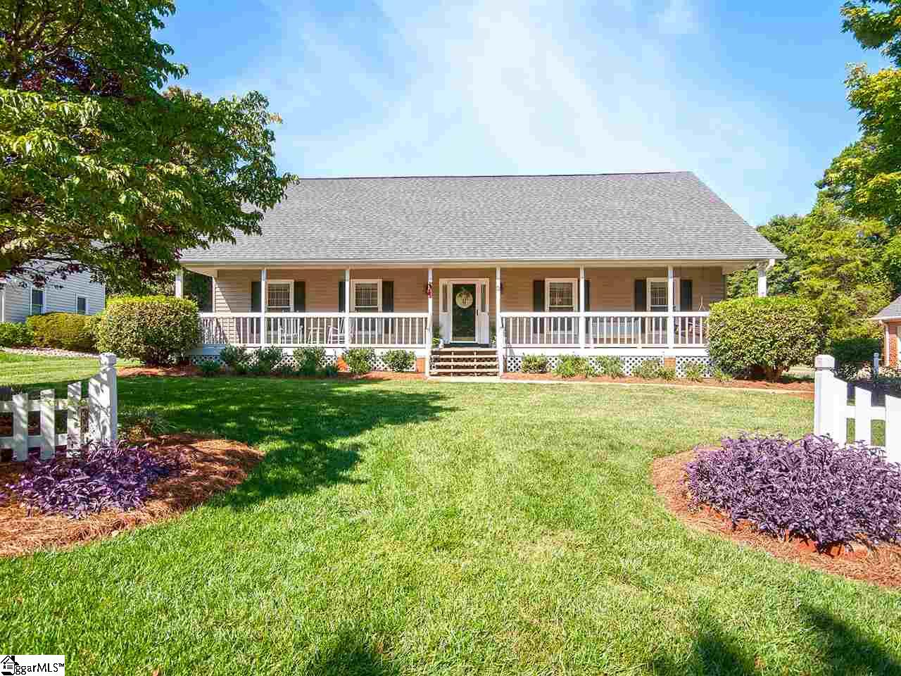 Property image 1 at 3 Briton Way, Greenville, SC 29615