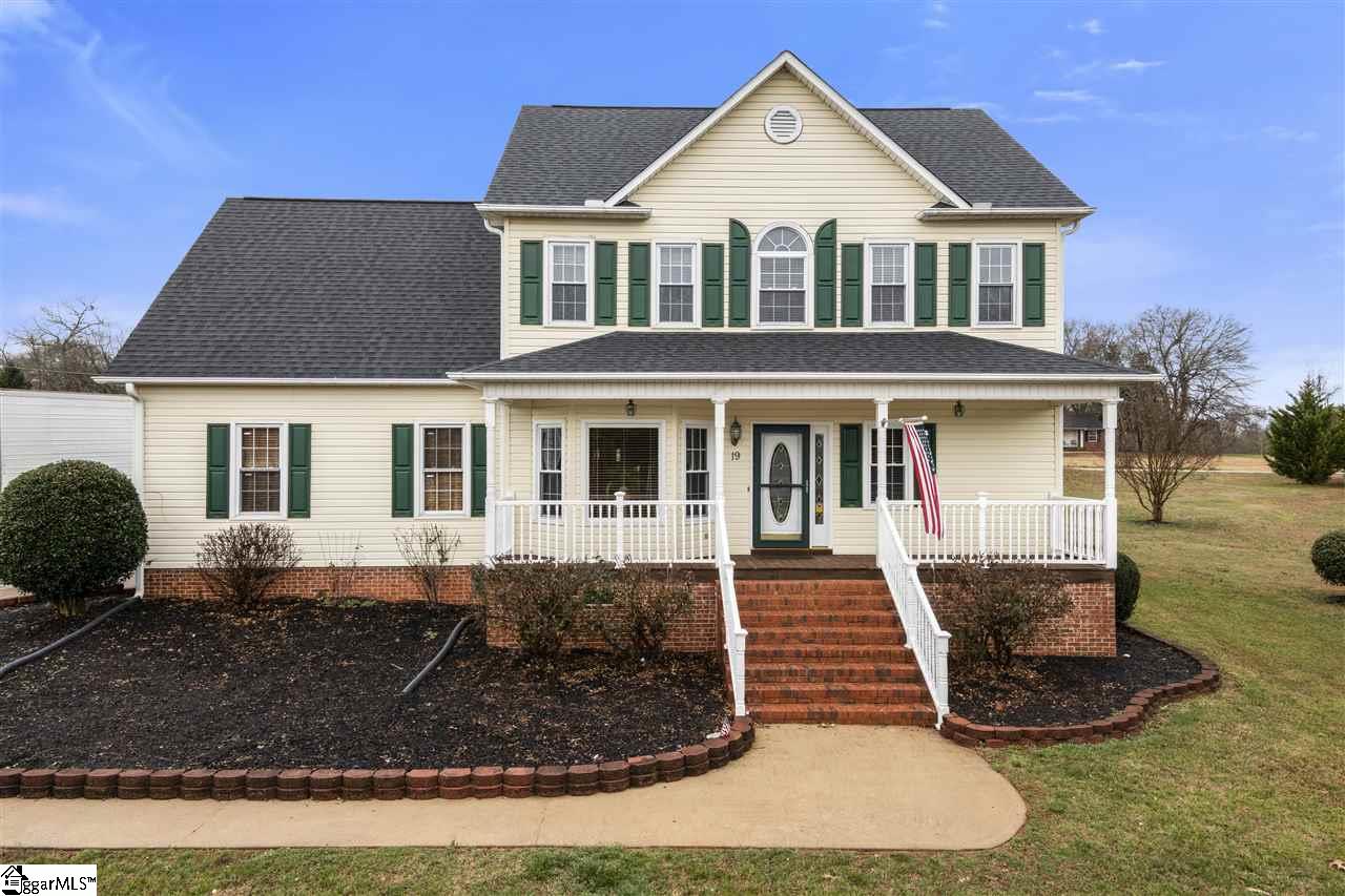 Property image 1 at 19 Wheatstone Court, Greenville, SC 29617