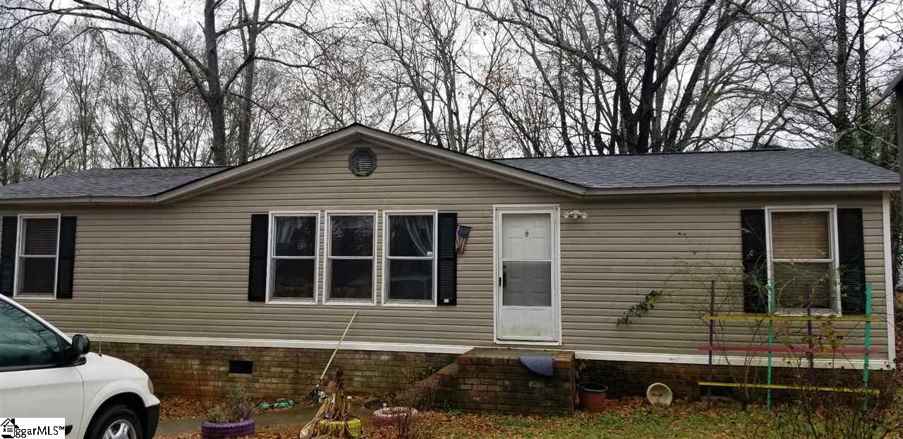 Property image 1 at 206 High Valley Boulevard, Greenville, SC 29605