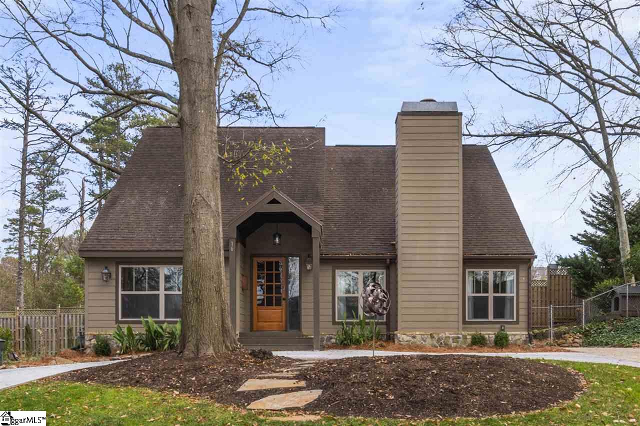 Property image 1 at 16 Meredith Lane, Greenville, SC 29607